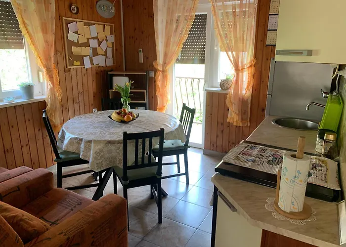 Klara&ivan Apartment