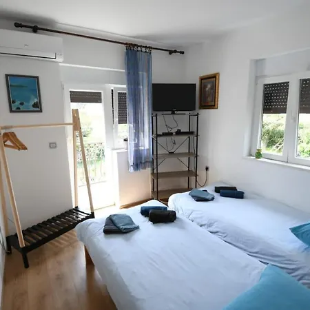 Klara&ivan Appartement *