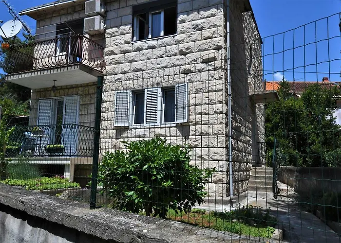 Апартаменти Klara&ivan Спліт