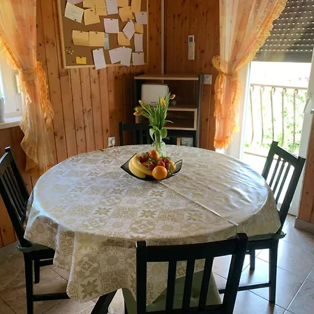 Klara&ivan Apartment